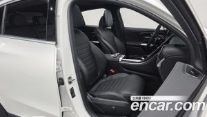 Mercedes-Benz GLC-Class GLC300 4MATIC Coupe 2024 года из Южной Кореи