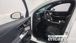 Mercedes-Benz GLC-Class GLC300 4MATIC Coupe 2024 года из Южной Кореи