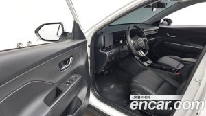 Hyundai Kona Modern Plus 2025 года из Южной Кореи