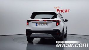 Kia Seltos Бензин 1.6 Turbo 2WD 2024 года из Южной Кореи
