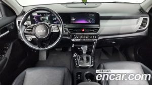 Kia Seltos Бензин 1.6 Turbo 2WD 2024 года из Южной Кореи