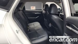 Kia Seltos Бензин 1.6 Turbo 2WD 2024 года из Южной Кореи