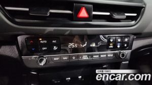 Kia Seltos Бензин 1.6 Turbo 2WD 2024 года из Южной Кореи