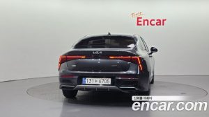 Kia K5 2.0 2024 года из Южной Кореи