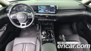 Kia K5 2.0 2024 года из Южной Кореи