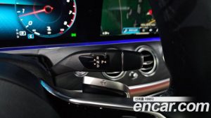 Mercedes-Benz E-Class E250 Avantgarde 2023 года из Южной Кореи