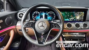 Mercedes-Benz E-Class E250 Avantgarde 2023 года из Южной Кореи