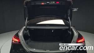 Mercedes-Benz E-Class E250 Avantgarde 2023 года из Южной Кореи