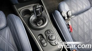 Mini Countryman ALL4 CLASSIC COMFORT PACK 2023 года из Южной Кореи