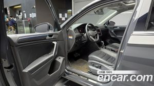 Volkswagen Tiguan 2.0 TDI Prestige 2022 года из Южной Кореи