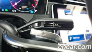 Mercedes-Benz E-Class E200 Avantgarde 2025 года из Южной Кореи
