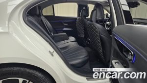 Mercedes-Benz E-Class E200 Avantgarde 2025 года из Южной Кореи