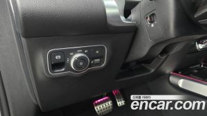 Mercedes-Benz GLB-Class GLB250 4MATIC 2025 года из Южной Кореи