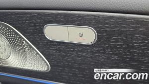 Mercedes-Benz GLE-Class GLE400e 4MATIC Coupe 2024 года из Южной Кореи