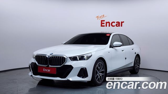 BMW 5-Series 523d xDrive M Sport 2024 года из Кореи