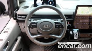 Hyundai Staria 4WD Lounge 9-Seater 2025 года из Южной Кореи