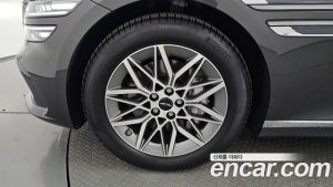 Genesis G80 Бензин 2.5 Turbo 2WD 2025 года из Южной Кореи