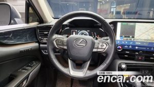 Lexus NX Premium 2025 года из Южной Кореи