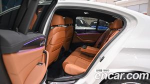 BMW 5-Series 520i M Sport 2023 года из Южной Кореи