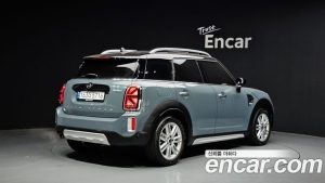 Mini Countryman CLASSIC Plus COMFORT PACK 2023 года из Южной Кореи