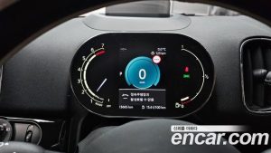 Mini Countryman CLASSIC Plus COMFORT PACK 2023 года из Южной Кореи