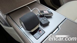 Land Rover Range Rover P550E AB 2025 года из Южной Кореи
