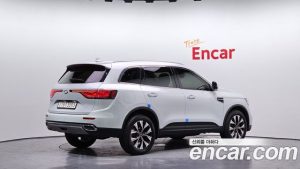 Renault-KoreaSamsung QM6 2.0 GDe LE Signature 2WD 2023 года из Южной Кореи