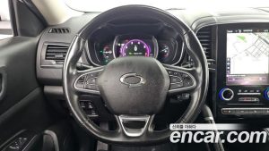 Renault-KoreaSamsung QM6 2.0 GDe LE Signature 2WD 2023 года из Южной Кореи
