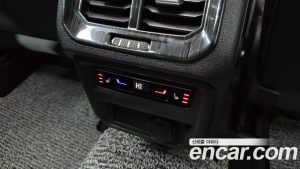 Volkswagen Tiguan 2.0 TDI 4 Prestige 2023 года из Южной Кореи