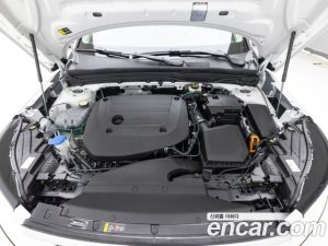 Volvo XC40 B4 Ultra Bright 2025 года из Южной Кореи