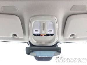 Volvo XC40 B4 Ultra Bright 2025 года из Южной Кореи