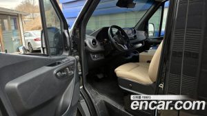 Mercedes-Benz Sprinter 3.0 Дизель 2023 года из Южной Кореи