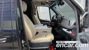 Mercedes-Benz Sprinter 3.0 Дизель 2023 года из Южной Кореи