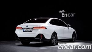 BMW 5-Series 530i xDrive M Sport 2024 года из Южной Кореи