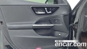 Mercedes-Benz C-Class C300 4MATIC Avantgarde 2024 года из Южной Кореи