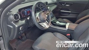 Mercedes-Benz C-Class C300 4MATIC Avantgarde 2024 года из Южной Кореи