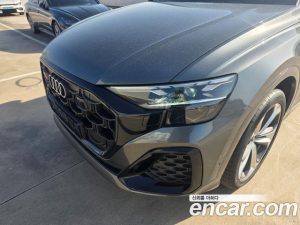 Audi Q8 50 TDI 4WD Premium 2026 года из Южной Кореи