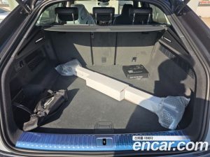Audi Q8 50 TDI 4WD Premium 2026 года из Южной Кореи