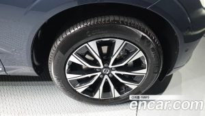 Volvo XC60 B5 Ultra Bright 2025 года из Южной Кореи