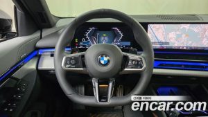 BMW 5-Series 530i xDrive M Sport 2025 года из Южной Кореи