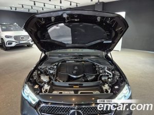 Mercedes-Benz E-Class E200 Avantgarde 2024 года из Южной Кореи