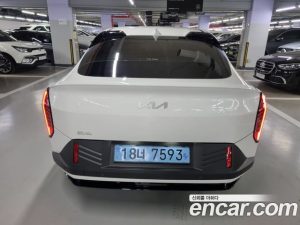 Kia EV4 Long Range 2WD 2026 года из Южной Кореи