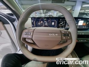 Kia EV4 Long Range 2WD 2026 года из Южной Кореи