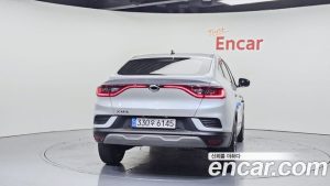 Renault-KoreaSamsung XM3 1.6 GTe RE 2023 года из Южной Кореи