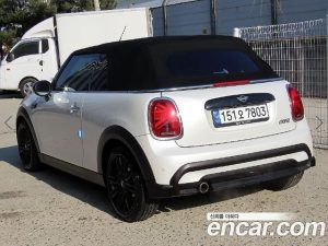 Mini Cooper Convertible CLASSIC 2024 года из Южной Кореи