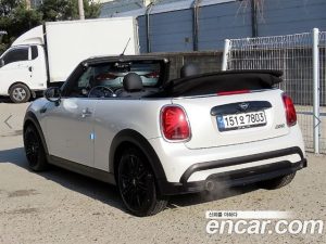 Mini Cooper Convertible CLASSIC 2024 года из Южной Кореи