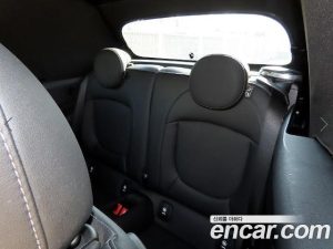 Mini Cooper Convertible CLASSIC 2024 года из Южной Кореи