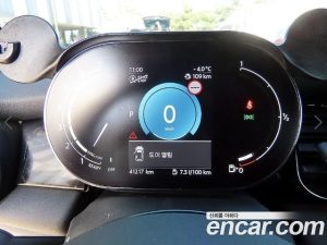 Mini Cooper Convertible CLASSIC 2024 года из Южной Кореи