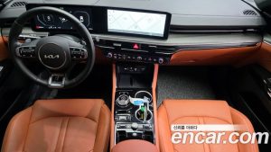 Kia K5 2.0 2025 года из Южной Кореи