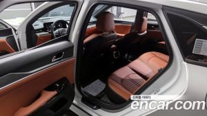 Kia K5 2.0 2025 года из Южной Кореи